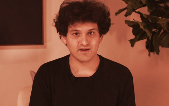 Sam Bankman-Fried Arrives in US to 'Face the Music' of Federal Fraud Charges