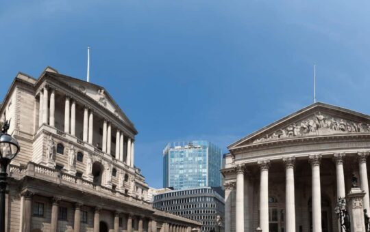 Institutional Crypto Funds See 5th Consecutive Week of Outflows: CoinShares