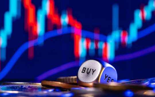 Crypto price prediction: Is Vantard (VTARD) set to outperform Pepe (PEPE)?