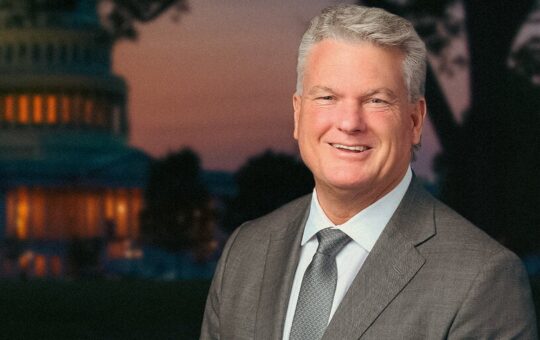 'I Liked the Coins': Dog-Themed Token Price Doubles After US Congressman Buys In