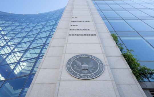SEC and Michael Saylor Discuss Crypto Framework That Could Redefine Regulation