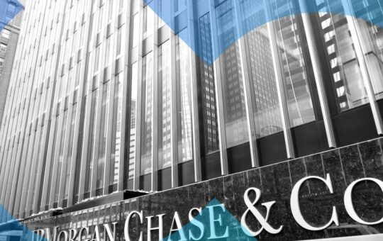 JPMorgan Exploring Loans Backed by Bitcoin, Ethereum: FT